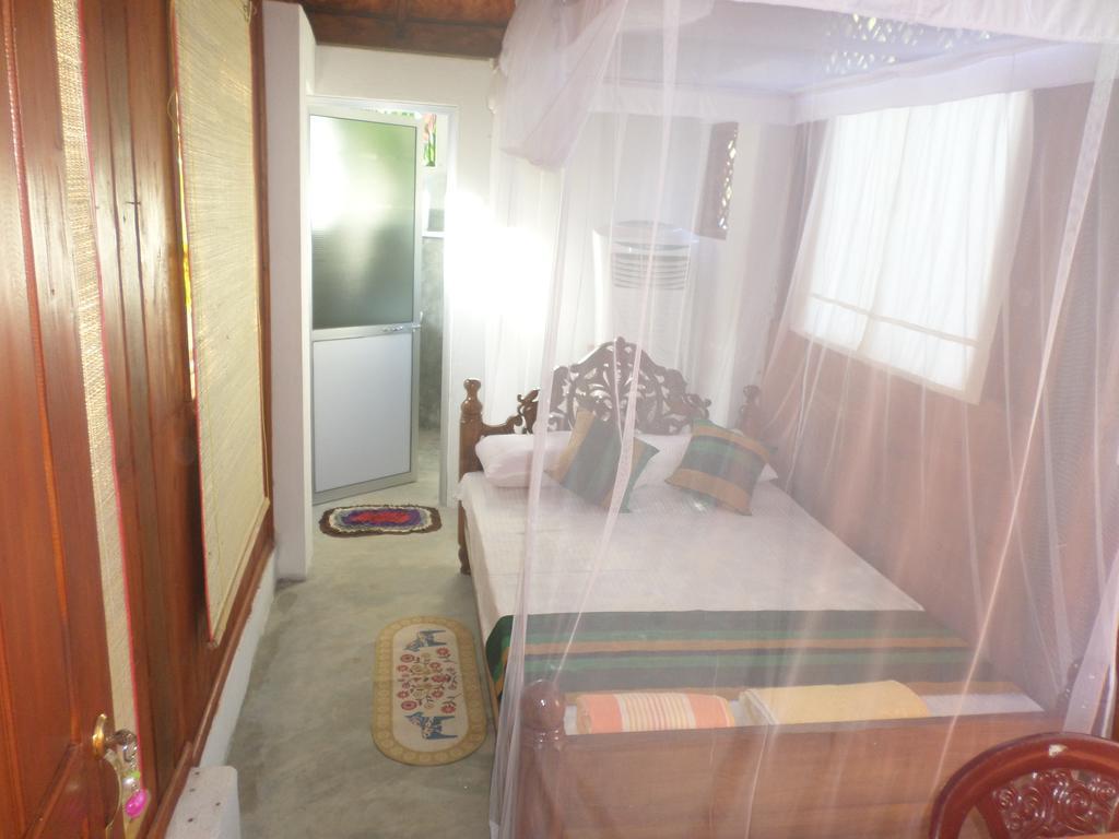 Gold Ocean House Apartment Dikwella Exterior foto